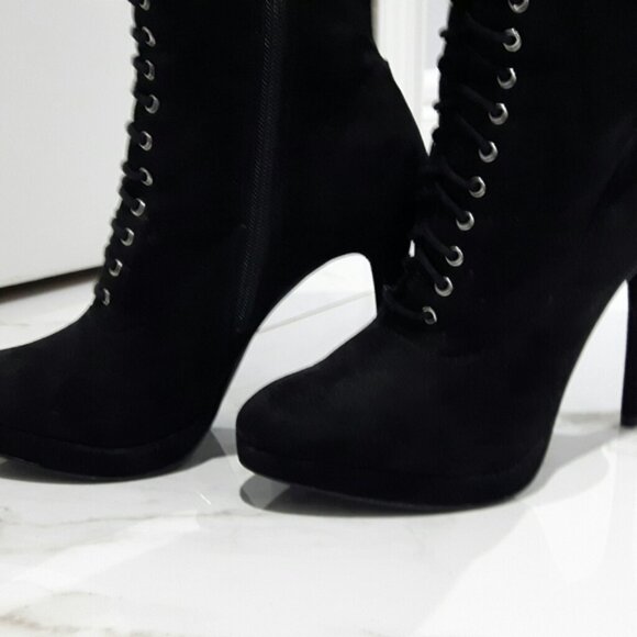 Black Eyelet Lace Up Platform Suedette Boots - Picture 14 of 16